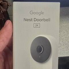 Следующий дверной звонок Nest Doorbell, вероятно, будет доступен не только в одном варианте цвета Snow, показанном здесь. (Источник изображения: u/one2zerojigawat)