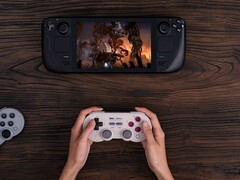 Bluetooth-контроллер 8BitDo SN30 Pro совместим со SteamOS наряду с другими операционными системами. (Источник изображения: 8BitDo)