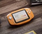Ayaneo Konkr Pocket Advance — это современная версия Game Boy Advance.