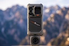 Xsnap 7 Pro: прочная альтернатива смартфону Honor Robot Phone для использования на открытом воздухе.