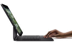 Apple'Magic Keyboard открывает новые возможности для владельцев iPad, которым планшеты нужны не только для работы с мультимедиа. (Источник изображения: Apple)