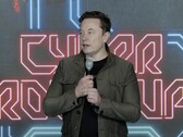 Элон Маск представляет три новых Tesla на ежегодном собрании акционеров Tesla. (Источник: Tesla via YouTube)
