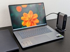 Обзор ноутбука Dell Inspiron 16 Plus 7640: Небольшие, но важные изменения по сравнению с прошлогодней моделью