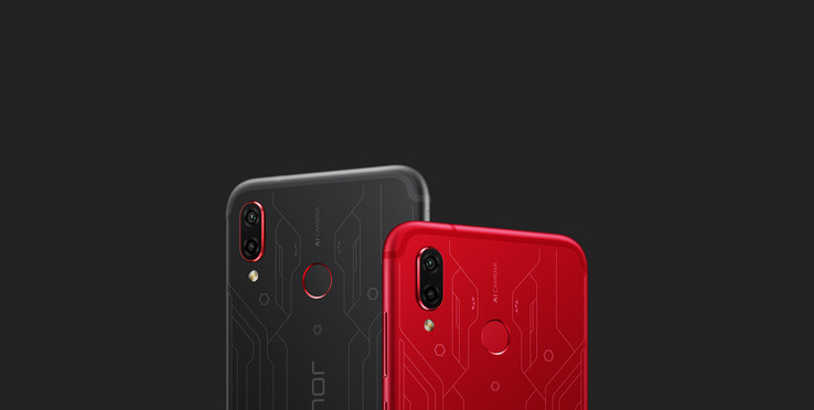 Honor Play - чёрные и красные подвиды смартфона (Player Edition)
