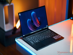 Обзор Asus Zenbook 14 OLED - Компактный корпус весом 1.2 кг, 120-Гц OLED и Core Ultra 7