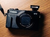 Сообщается, что компания Canon реагирует на высокий спрос, разрабатывая новую доступную по цене компактную камеру PowerShot.