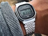 Винтажные часы Casio A140WE-8A