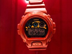 Новые часы G-Shock x Syna от Casio (на фото) поступили в продажу в магазины марки по всей Европе. (Источник изображения: Casio)