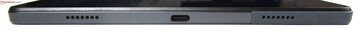 Левая грань: динамик, порт USB Type-C, динамик