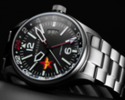 Пилотные часы Panzera Flieger 45G (на фото), оснащенные автоматическим механизмом Seiko NH34A с функцией GMT, обеспечивают 41-часовой запас хода. (Источник изображения: Panzera)