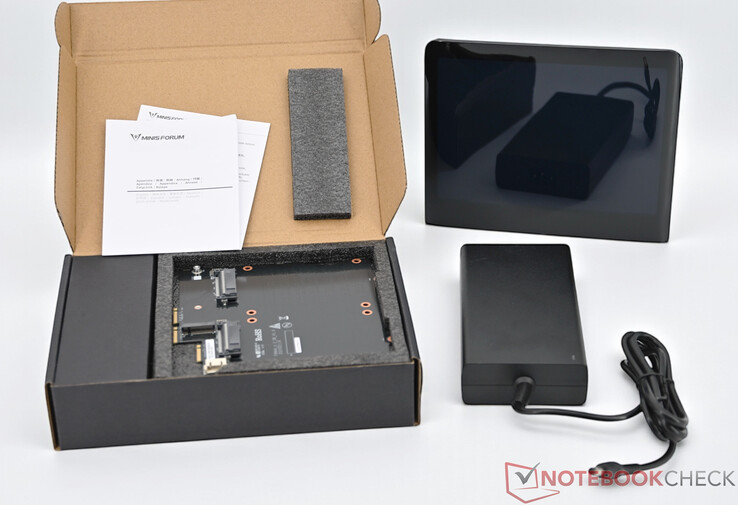 Комплект поставки Minisforum N5 Pro