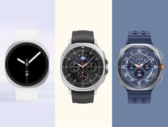 Три готовящихся к выпуску Galaxy Watch от Samsung изображены рядом друг с другом. (Источник изображения: через Evan Blass - отредактировано)