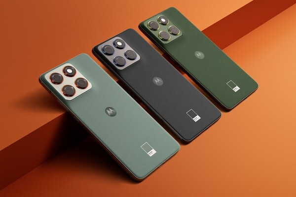 Motorola Edge 70 в цветах Pantone Lily Pad, Pantone Gadget Grey и Pantone Bronze Green. (Источник изображения: Motorola)