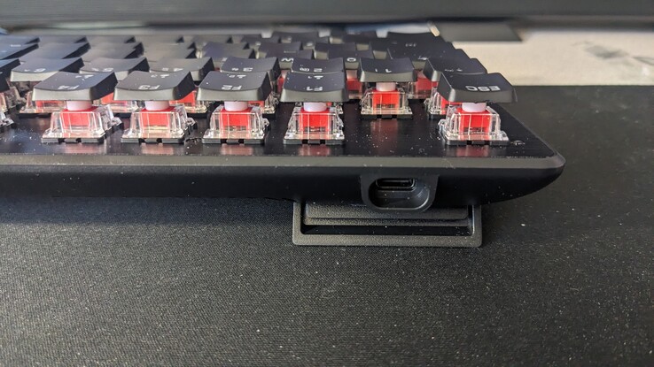 Клавиатура Turtle Beach Vulcan II TKL порт USB-C