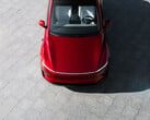 Новая Tesla Model Y в цвете Ultra Red. (Источник изображения: Tesla)