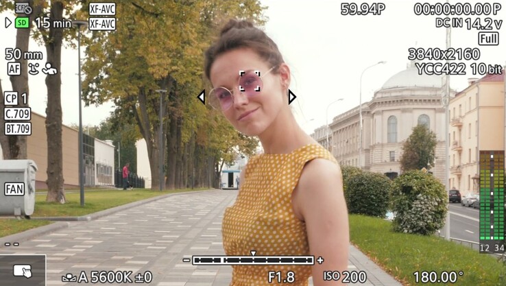 В фотокамере EOS C80 используется технология автофокусировки Dual Pixel CMOS AF II с искусственным интеллектом для отслеживания объектов съемки - людей и животных. (Источник изображения: Canon)