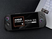 Radeon 880M из Ryzen AI 9 365 тестируется при 17 Вт TDP (Источник изображения: ETA Prime - отредактировано)