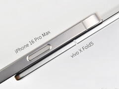 Толщина Vivo X Fold5 в закрытом состоянии составляет около 9,2 мм. (Источник изображения: Vivo)