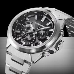 Часы Casio G-Shock GST-W1000D-1AJF обладают водонепроницаемостью до 200 м (20 бар)