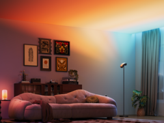 Напольная лампа Govee Torchiere (на фото) поступит в продажу 30 июня. (Источник изображения: Govee)