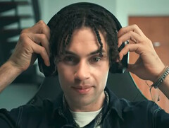 Гарнитура Razer Project Motoko оснащена двумя камерами и процессором Snapdragon SoC для взаимодействия ИИ без дисплея. (Источник изображения: Razer)