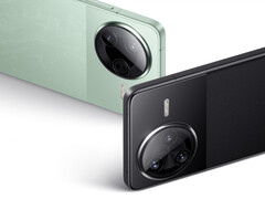 Преемник Redmi K80, изображенный на фотографии, может дебютировать уже в следующем месяце. (Источник изображения: Xiaomi)