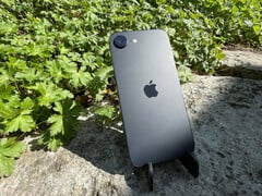 Apple iPhone 16e