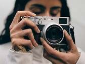 Fujifilm X100VI предлагается на eBay по цене более чем на $1,000 выше прейскурантной. (Источник изображения: Fujifilm)