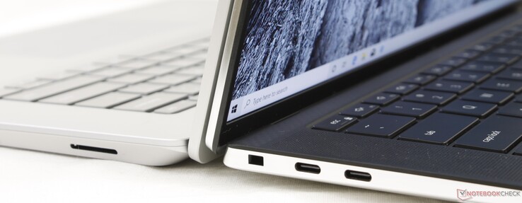 Слева: Microsoft Surface Laptop 3 15, Справа: Dell XPS 15 9500 Слева: Microsoft Surface Laptop 3 15, Справа: Dell XPS 15 9500