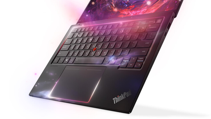 ThinkPad X1 Carbon Gen 14 имеет сравнительно большой трекпад и полноразмерные клавиши со стрелками, несмотря на 14-дюймовый форм-фактор.