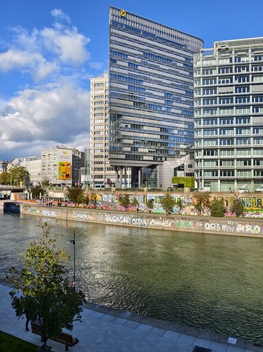 Vivo 28 мм кроп матрицы с ультраширокого угла.