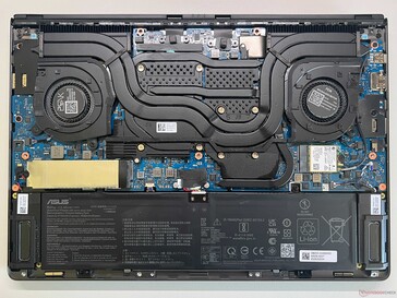 G14 2025 с улучшенным охлаждением для более мощных графических процессоров. (Источник изображения: Notebookcheck)