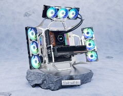 Новейший корпус игрового ПК от InWin выставляет аппаратное обеспечение на всеобщее обозрение (Источник изображения: InWin)
