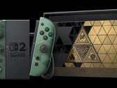 На фотографии представлена консоль Nintendo Switch 2 из ограниченной серии «The Legend of Zelda: Ocarina of Time»