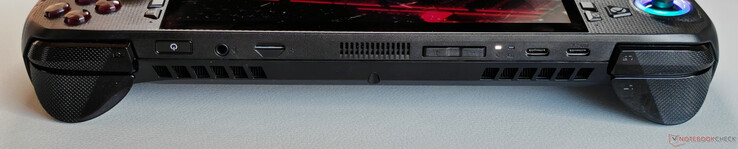 Вверху: кнопка питания (со сканером отпечатков пальцев), 3,5 мм стерео, устройство для чтения карт microSD, громкость, USB-C 3.2 Gen.2 (10 Гбит/с, DisplayPort 2.1, Power Delivery 3.0), USB-C 4.0 (40 Гбит/с, DisplayPort 2.1, Power Delivery 3.0)