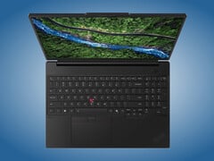 ThinkPad P16s i Gen 5 вид сверху.
