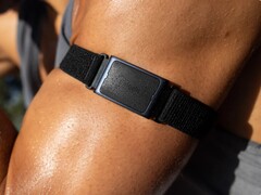 Налокотник Helio Arm Band от Amazfit (на фото) появился в продаже в США и Великобритании. (Источник изображения: Amazfit)