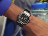 Новые GM-H5600 привносят в металлические G-Shock функцию отслеживания сердечного ритма и зарядку от солнечных батарей. На фото: GM-H5600-1.