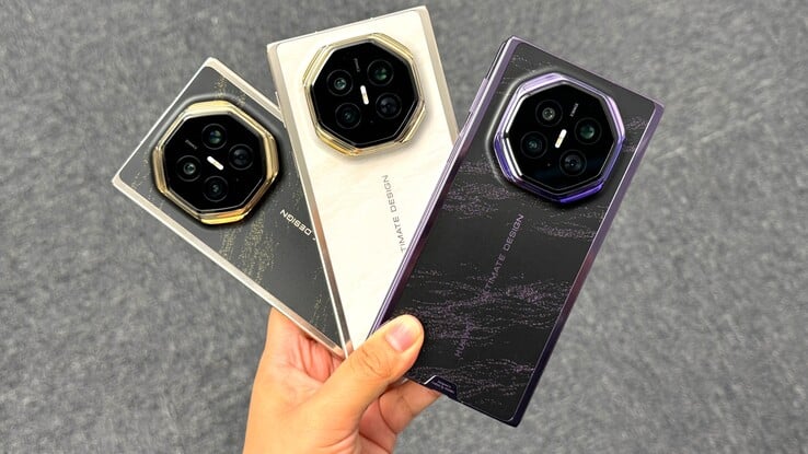 Huawei Mate XT2 доступен в трёх цветовых вариантах и с объёмом памяти до 2 ТБ.