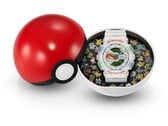 Часы Casio G-Shock Pokémon 30th Anniversary GA-110 представлены в футляре в форме покебола с декоративной вставкой, на которой изображены 30 покемонов.