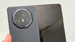 Honor объявила дату запуска преемника Honor Magic V3 (на фото) - 18 июня 2025 года. (Источник изображения: Weibo)