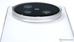 Камера Zeiss преемника Vivo X200 Ultra в 2026 году станет первой и единственной камерой с двойной сборкой на 200 мегапикселей. (Источник изображения: Notebookcheck)