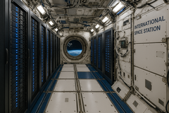 Red Hat и Axiom Space разместили центр обработки данных на низкой орбите (Источник изображения: Сгенерировано с помощью OpenAI) 