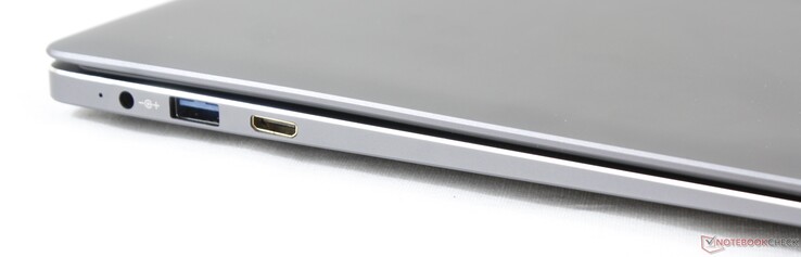 Левая сторона: разъем питания, USB 3.0, mini-HDMI