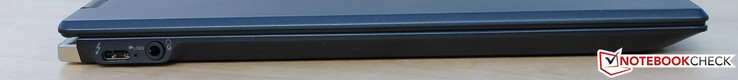 Слева: USB Type-C с Thunderbolt 3, комбинированный аудио разъем