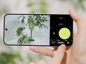 Новое приложение камеры от VWFNDR обещает первозданные фотографии.
