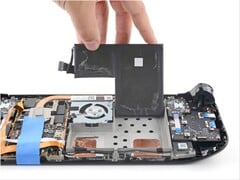 Замена ЖК-дисплея и аккумулятора в Steam Deck от iFixit.