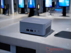 Обзор NUC мини-ПК Geekom AX8 Pro AI: AMD Ryzen 9 8945HS с 32 ГБ оперативной памяти DDR5 и 2 ТБ SSD в корпусе объемом 0,47 л