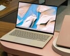 2026 Asus Zenbook 14 в цвете Zabriskie Beige оснащен OLED-дисплеем и большим тачпадом.