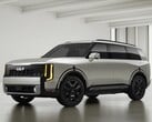 На фотографии представлен автомобиль Kia Telluride 2027 года в цвете «Ivory Silver»